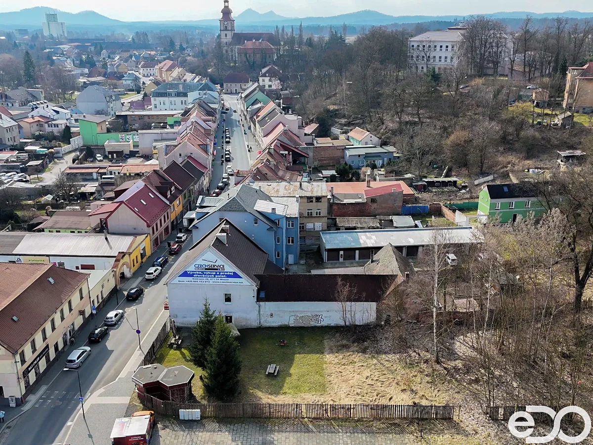 Prodej komerčního pozemku 571 m²